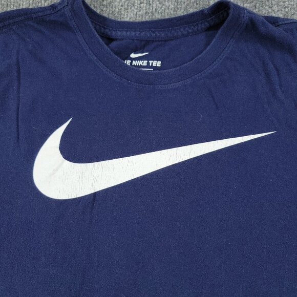 Nike Shirt Men Large Blue Logo Graphic Tee Crew Neck Short Sleeve Pullover Adult - Picture 2 of 12